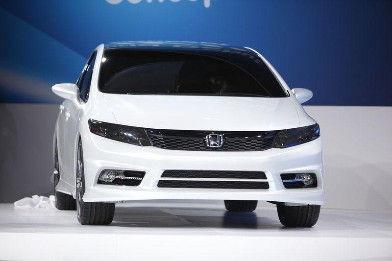 Девятое поколение Honda Civic показали в Детройте (48 фото+3 видео)