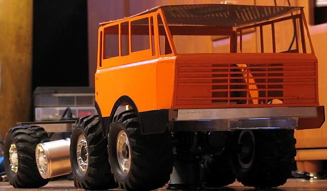 4-осная модель Tatra 813 8x8 Kolos (9 фото+видео)